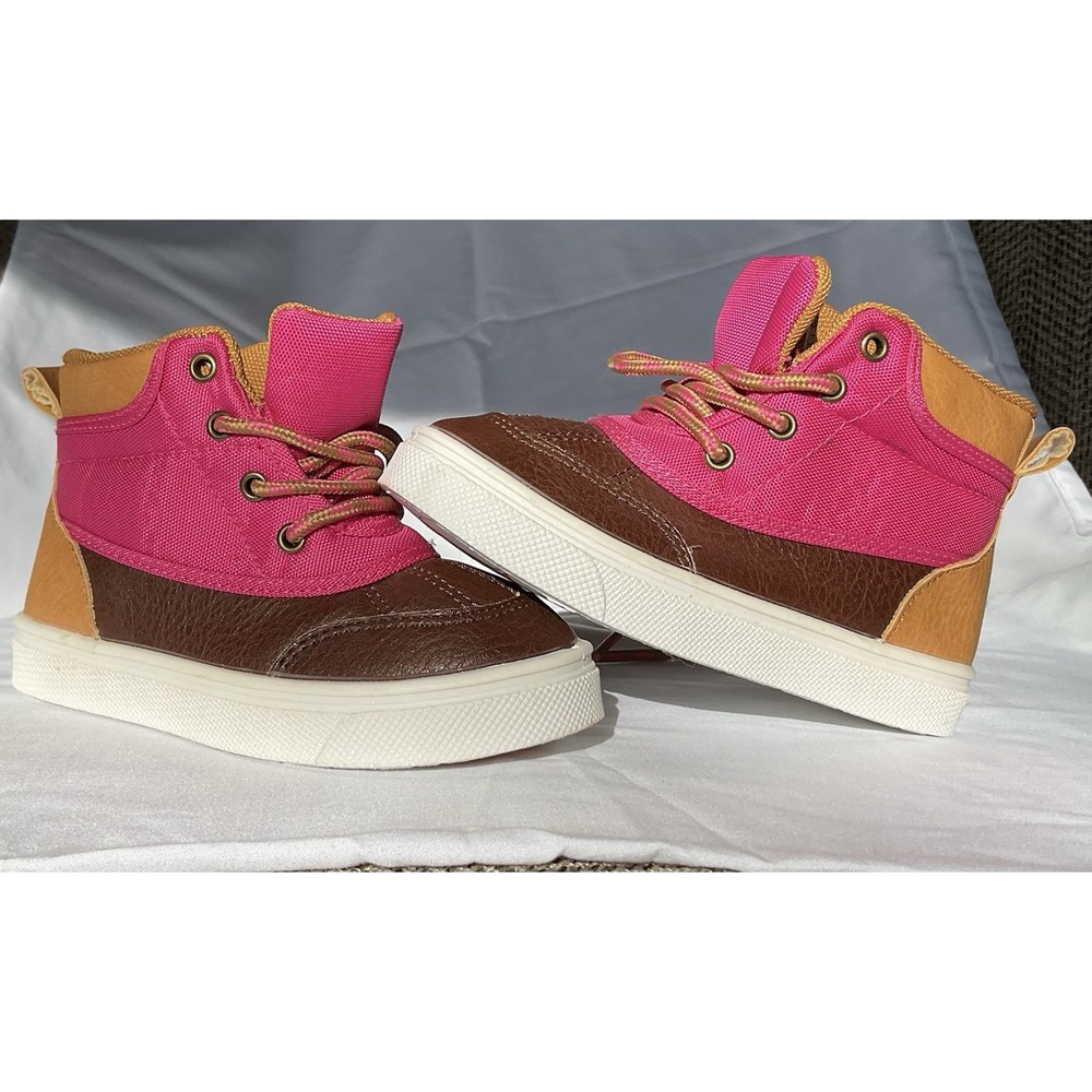 Oomphies Toddler Boot Size 9 Unboxed